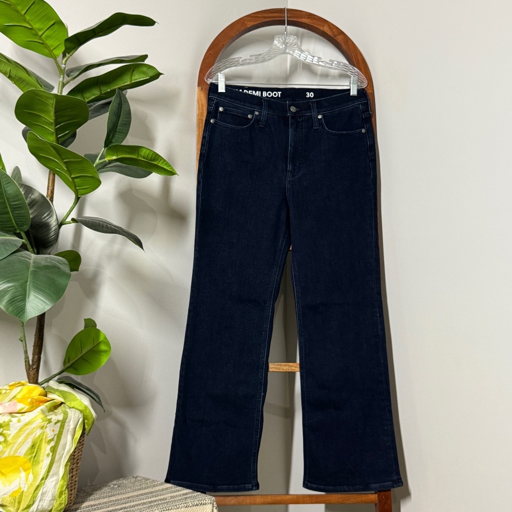 J. Crew 30 Dark Wash Slim Demi Boot Jeans Style BN042